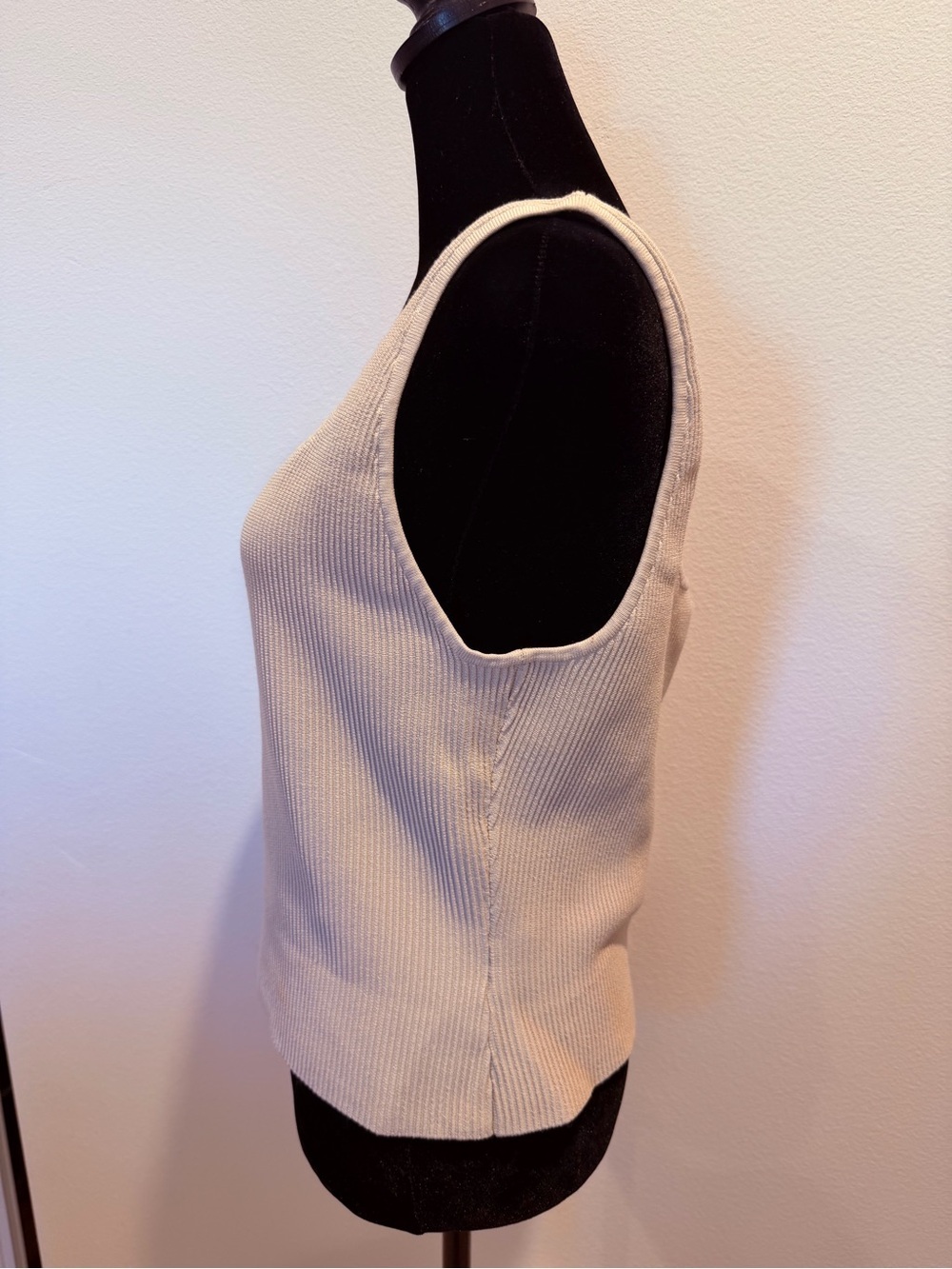 Babaton Ribbed Square-Neck Tank - Picture 7 of 11